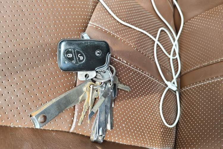 Used BYD Tang New Energy 2015 2.0T Four-Wheel-Drive Flagship Model Vehicle Key