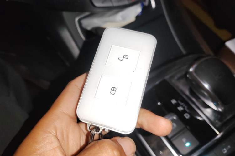 Used BYD Tang New Energy 2015 2.0T Four-Wheel-Drive Flagship Model Vehicle Key