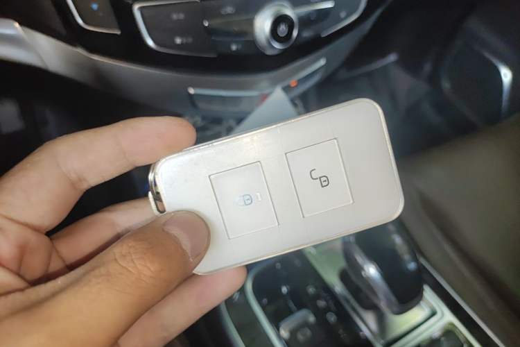 Used BYD Tang New Energy 2015 2.0T Four-Wheel-Drive Flagship Model Vehicle Key
