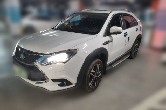 Used BYD Tang New Energy 2015 2.0T Four-Wheel-Drive Flagship Model