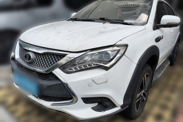 Used BYD Tang New Energy 2015 2.0T Four-Wheel-Drive Flagship Model