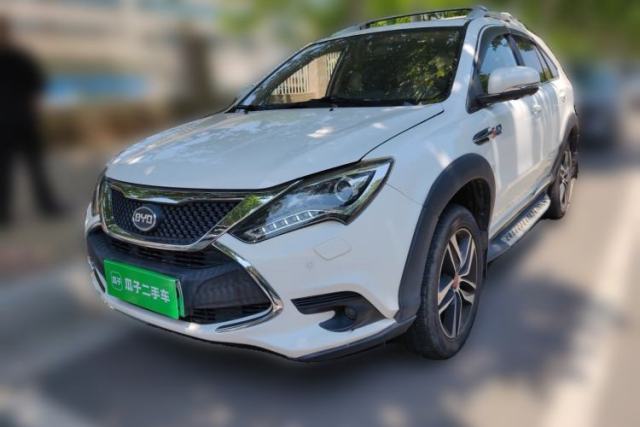 Used BYD Tang New Energy 2015 2.0T Four-Wheel-Drive Flagship Model