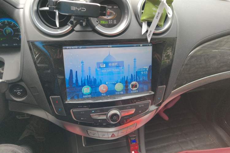 Used BYD Tang New Energy 2015 2.0T Four-Wheel-Drive Flagship Model Audio And AC Panel
