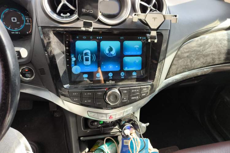 Used BYD Tang New Energy 2015 2.0T Four-Wheel-Drive Flagship Model Audio And AC Panel