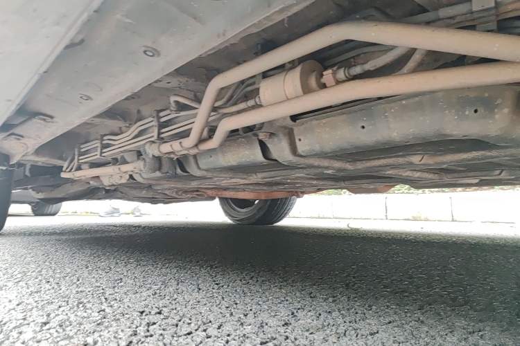 Used BYD Tang New Energy 2015 2.0T Four-Wheel Drive Luxury Model Chassis Front Left