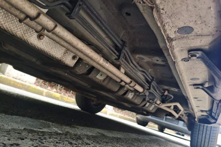 Used BYD Tang New Energy 2015 2.0T Four-Wheel-Drive Flagship Model Chassis Front Left