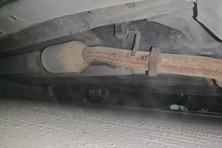 Used BYD Tang New Energy 2015 2.0T Four-Wheel-Drive Flagship Model Chassis Front Right