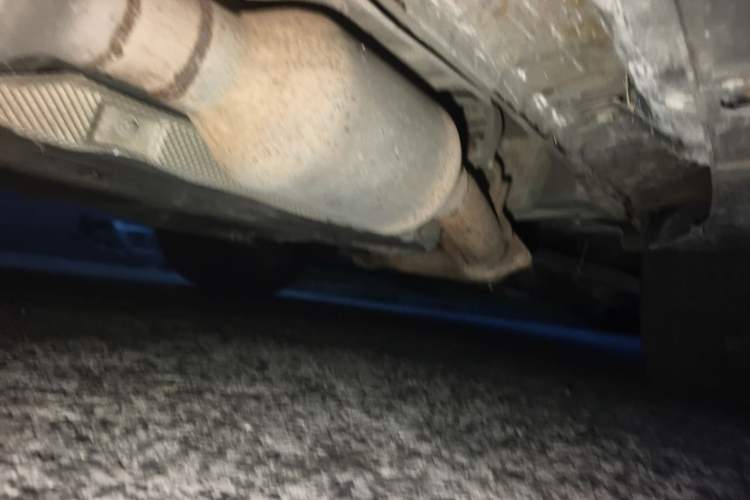 Used BYD Tang New Energy 2015 2.0T Four-Wheel-Drive Flagship Model Chassis Front Right