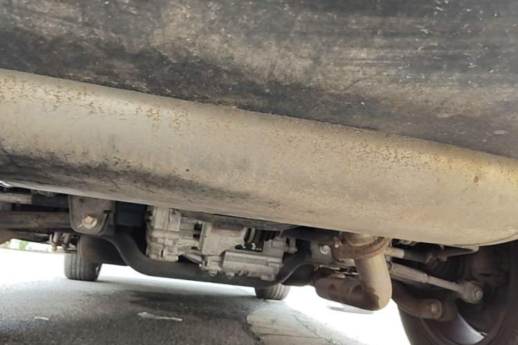 Used BYD Tang New Energy 2015 2.0T Four-Wheel-Drive Flagship Model Chassis Rear