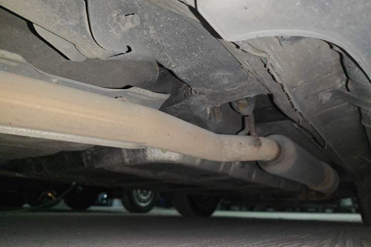 Used BYD Tang New Energy 2015 2.0T Four-Wheel-Drive Flagship Model Chassis Rear Right