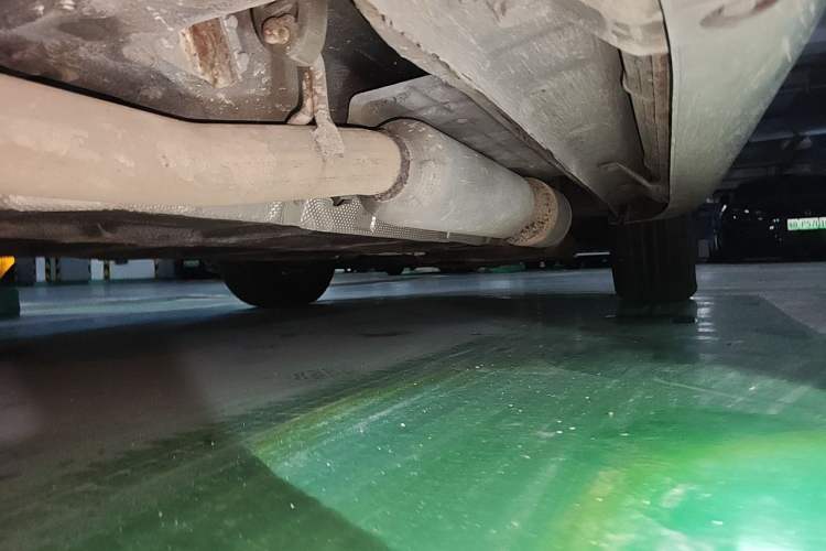 Used BYD Tang New Energy 2015 2.0T Four-Wheel-Drive Flagship Model Chassis Rear Right