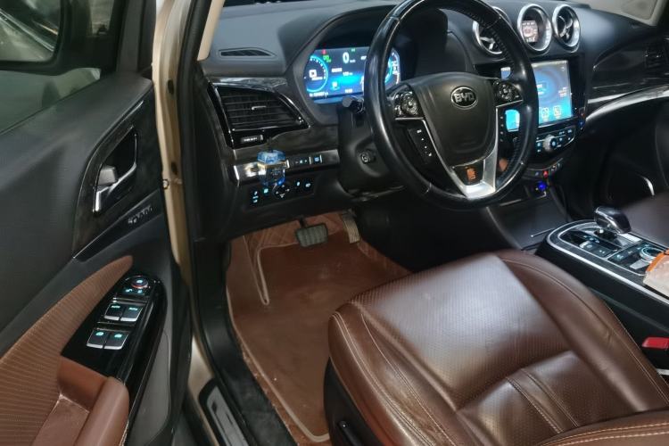 Used BYD Tang New Energy 2015 2.0T Four-Wheel-Drive Flagship Model Driver Seat