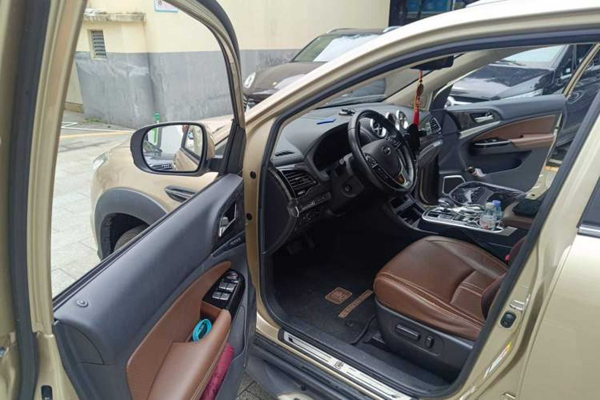 Used BYD Tang New Energy 2015 2.0T Four-Wheel-Drive Flagship Model Driver Seat