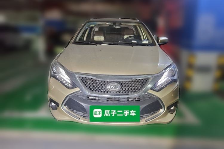 Used BYD Tang New Energy 2015 2.0T Four-Wheel-Drive Flagship Model Front