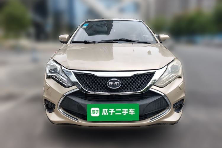Used BYD Tang New Energy 2015 2.0T Four-Wheel-Drive Flagship Model Front
