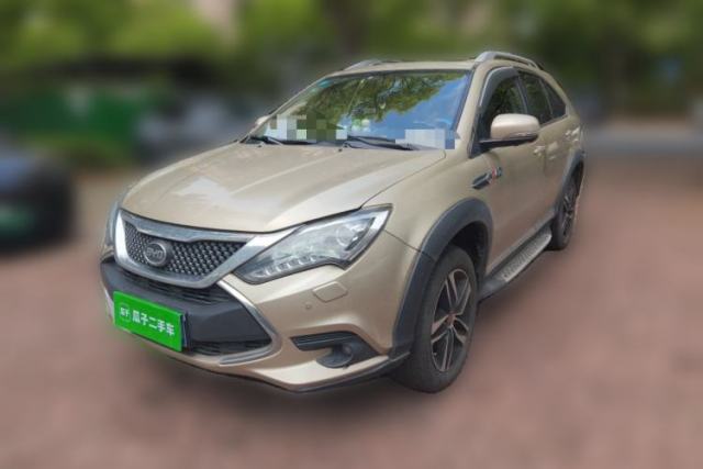 Used BYD Tang New Energy 2015 2.0T Four-Wheel-Drive Flagship Model