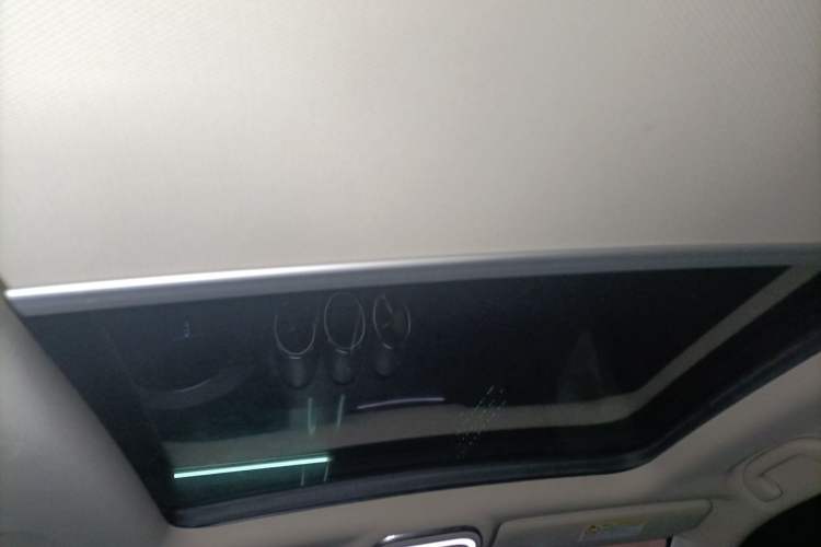 Used BYD Tang New Energy 2015 2.0T Four-Wheel-Drive Flagship Model Headliner