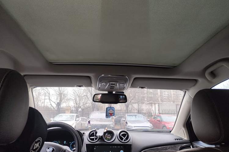 Used BYD Tang New Energy 2015 2.0T Four-Wheel-Drive Flagship Model Headliner