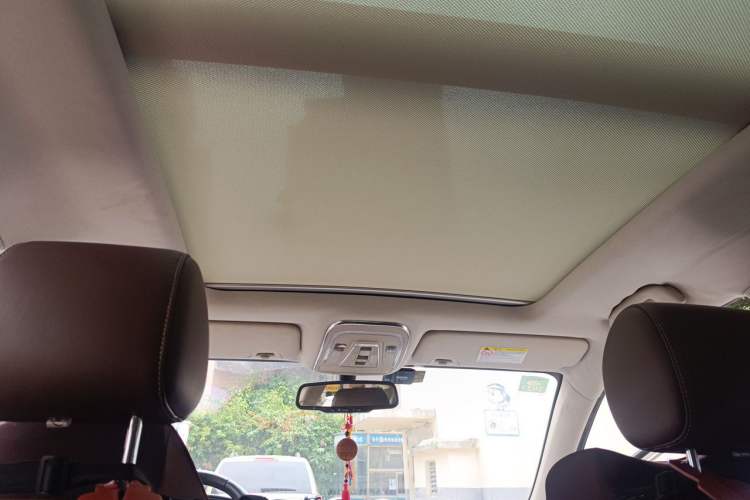 Used BYD Tang New Energy 2015 2.0T Four-Wheel-Drive Flagship Model Headliner