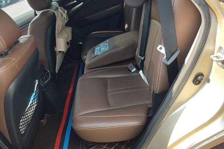 Used BYD Tang New Energy 2015 2.0T Four-Wheel-Drive Flagship Model Left Rear Seat