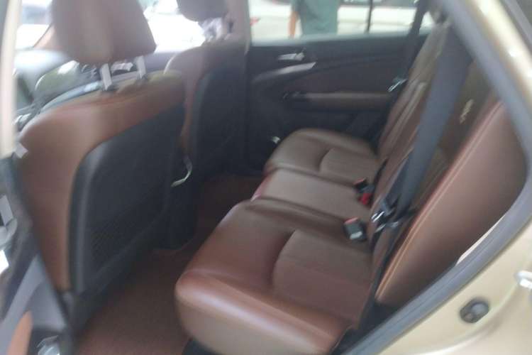 Used BYD Tang New Energy 2015 2.0T Four-Wheel-Drive Flagship Model Left Rear Seat