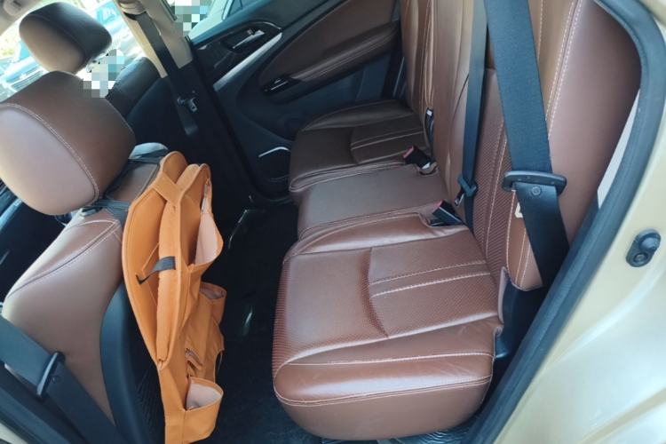 Used BYD Tang New Energy 2015 2.0T Four-Wheel-Drive Flagship Model Left Rear Seat