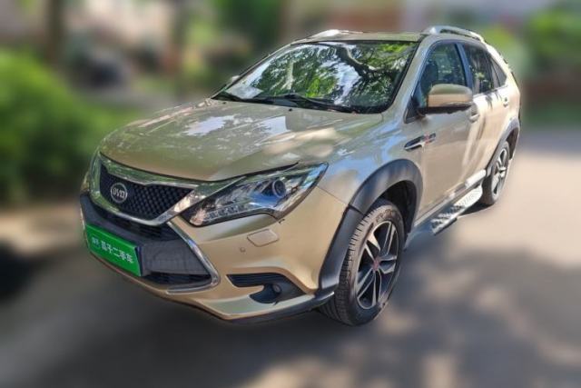Used BYD Tang New Energy 2015 2.0T Four-Wheel-Drive Flagship Model