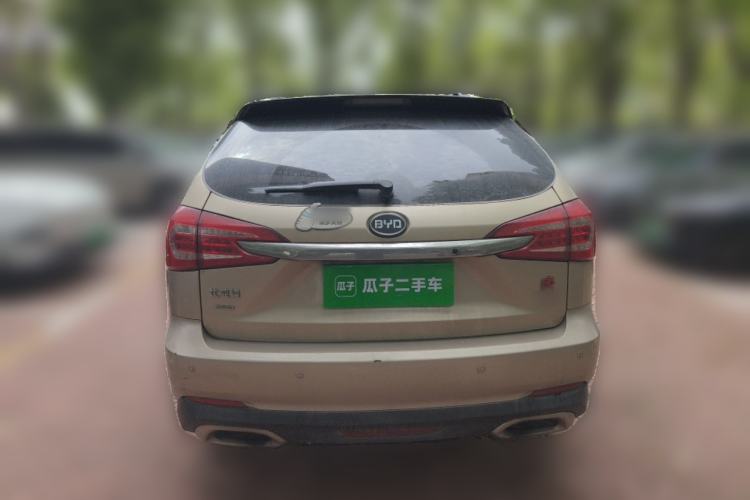 Used BYD Tang New Energy 2015 2.0T Four-Wheel-Drive Flagship Model Rear