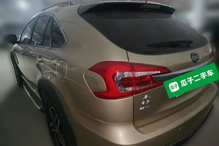 Used BYD Tang New Energy 2015 2.0T Four-Wheel-Drive Flagship Model Rear Left 45 Deg