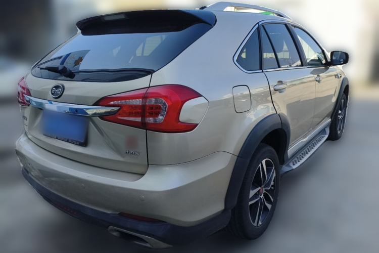 Used BYD Tang New Energy 2015 2.0T Four-Wheel-Drive Flagship Model Rear Right 45 Deg