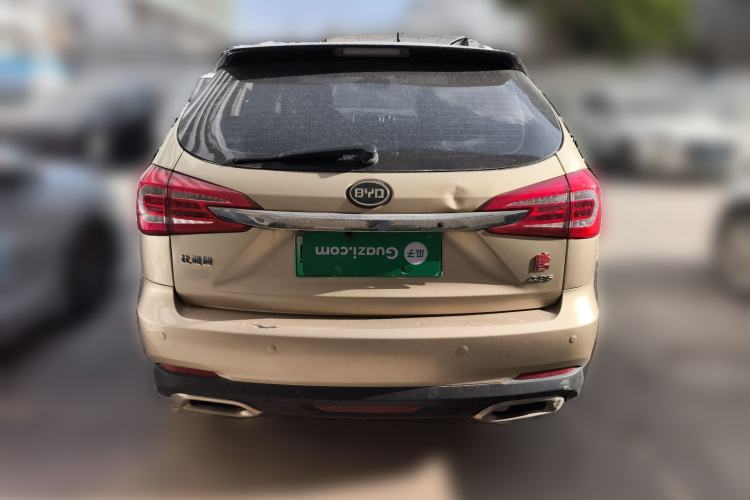 Used BYD Tang New Energy 2015 2.0T Four-Wheel-Drive Flagship Model Rear
