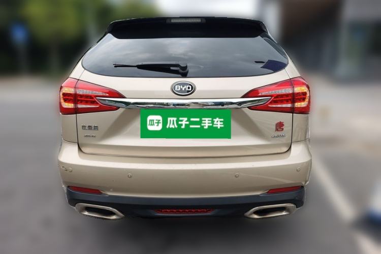 Used BYD Tang New Energy 2015 2.0T Four-Wheel-Drive Flagship Model Rear