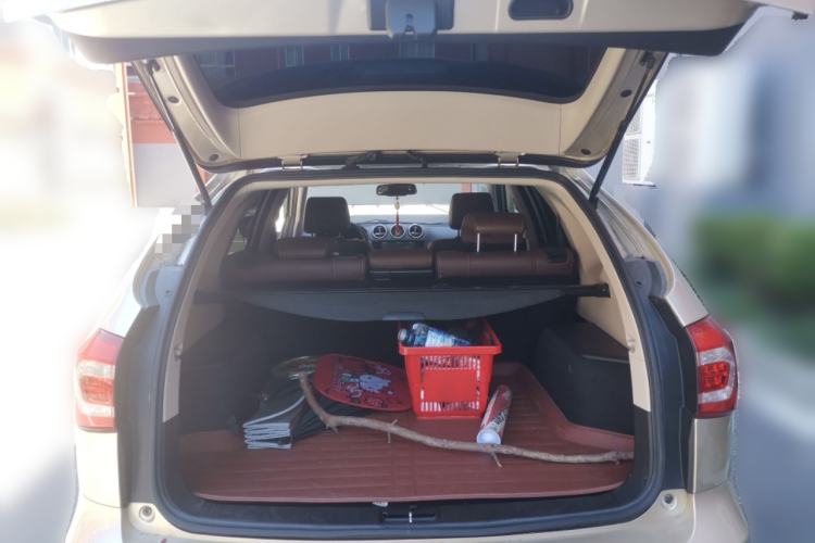Used BYD Tang New Energy 2015 2.0T Four-Wheel-Drive Flagship Model Trunk