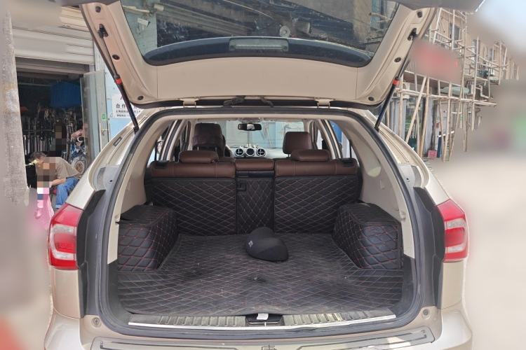 Used BYD Tang New Energy 2015 2.0T Four-Wheel-Drive Flagship Model Trunk
