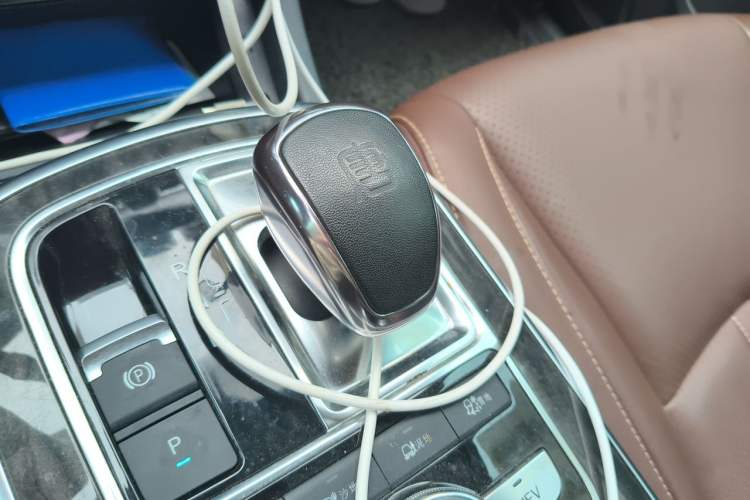 Used BYD Tang New Energy 2015 2.0T Four-Wheel-Drive Flagship Model Vehicle Key