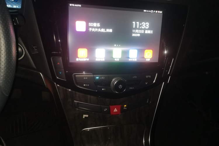Used BYD Tang New Energy 2017 2.0T All-Wheel Drive Hyatt Model Audio And AC Panel