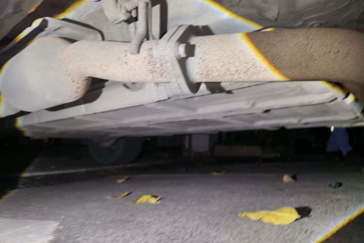 Used BYD Tang New Energy 2017 2.0T All-Wheel Drive Hyatt Model Chassis Front Right