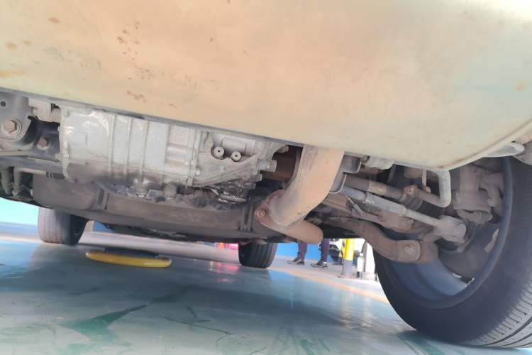 Used BYD Tang New Energy 2017 2.0T Tang 100 Chassis Rear