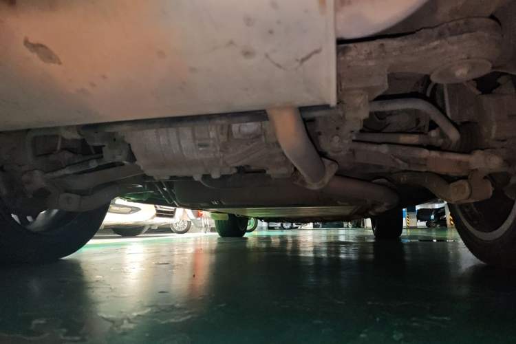 Used BYD Tang New Energy 2017 2.0T Tang 100 Chassis Rear