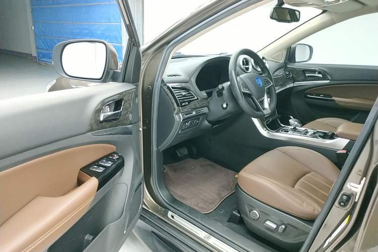 Used BYD Tang New Energy 2017 2.0T Tang 100 Driver Seat