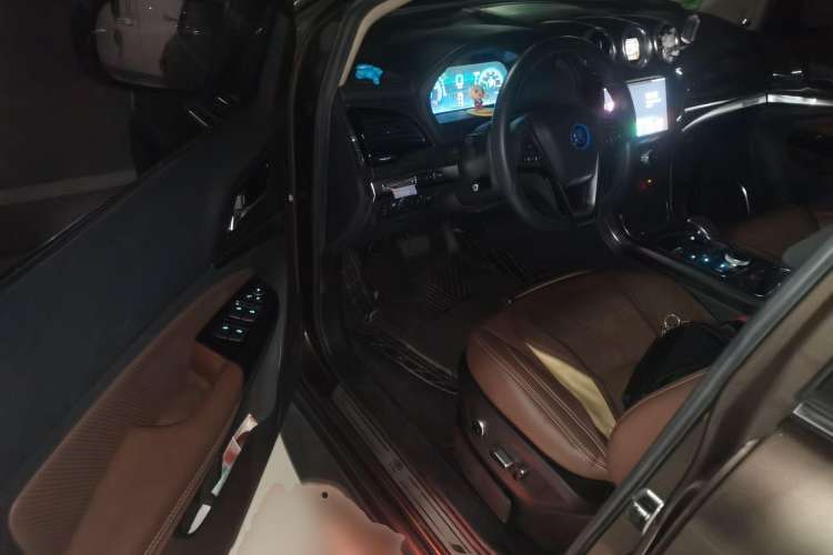 Used BYD Tang New Energy 2017 2.0T All-Wheel Drive Hyatt Model Driver Seat
