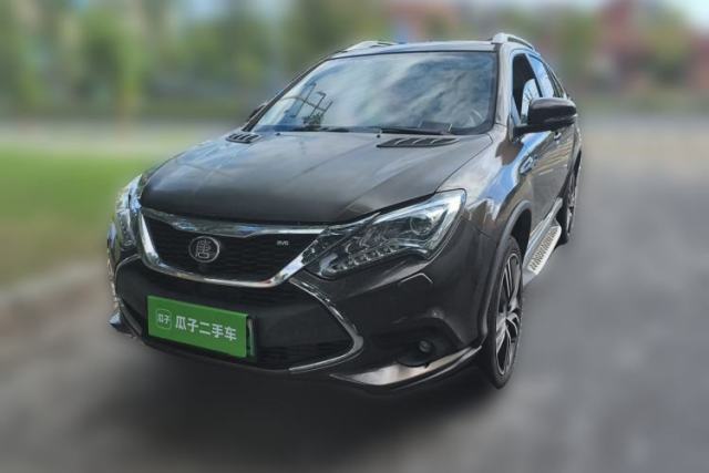 Ojetý BYD Tang New Energy 2017 2.0T Tang 100