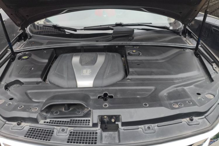 Used BYD Tang New Energy 2017 2.0T All-Wheel Drive Hyatt Model Engine Bay