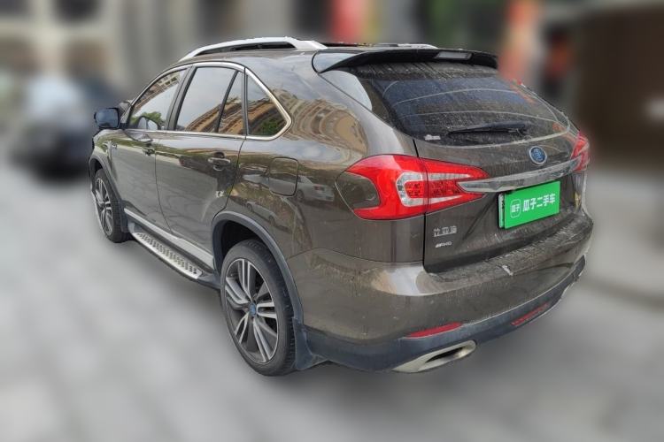 Used BYD Tang New Energy 2017 2.0T All-Wheel Drive Hyatt Model Exterior 3