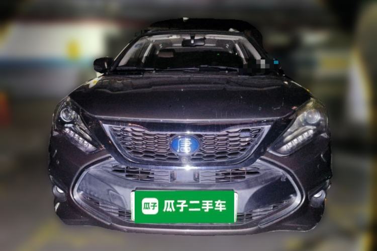 Used BYD Tang New Energy 2017 2.0T All-Wheel Drive Hyatt Model Front