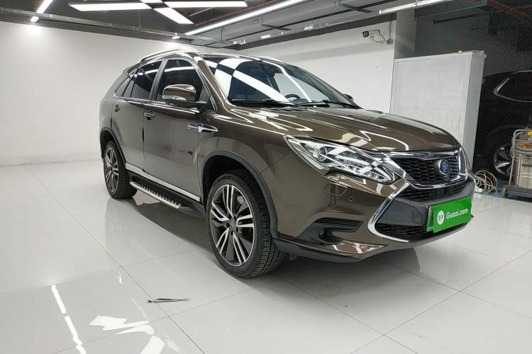 Used BYD Tang New Energy 2017 2.0T Tang 100 Front Right 45 Deg