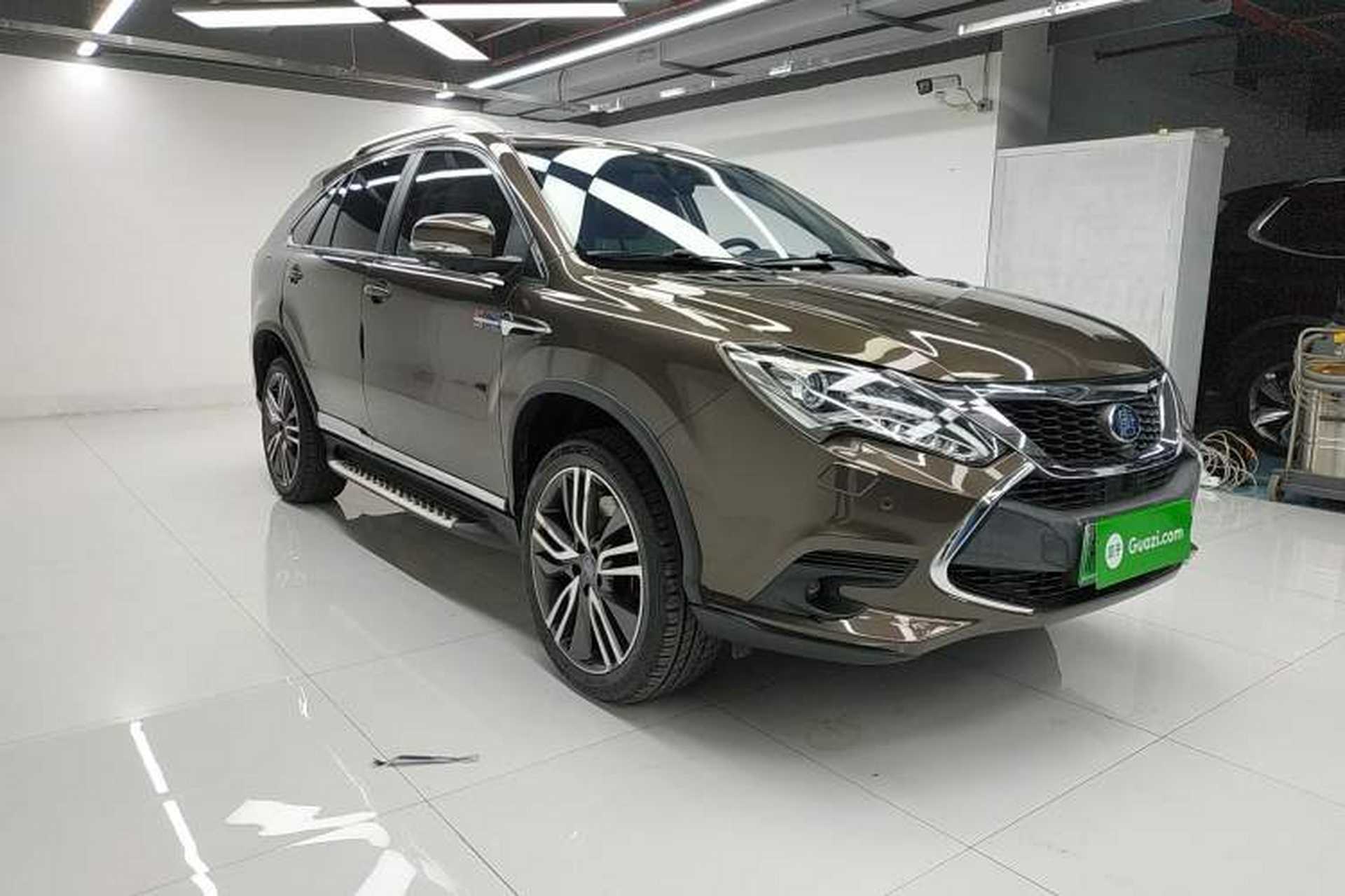 Used BYD Tang New Energy 2017 2.0T Tang 100 Front Right 45 Deg