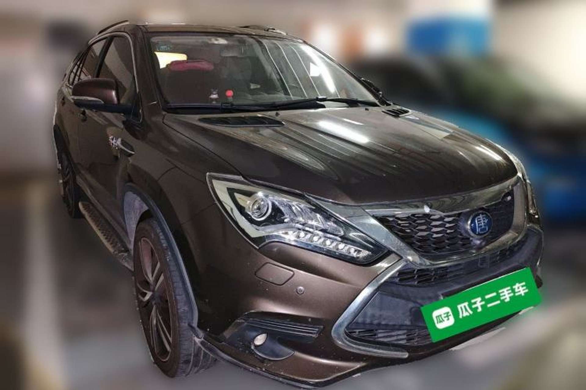 Used BYD Tang New Energy 2017 2.0T All-Wheel Drive Hyatt Model Front Right 45 Deg