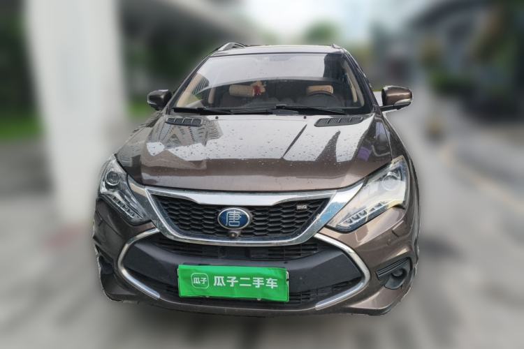 Used BYD Tang New Energy 2017 2.0T All-Wheel Drive Hyatt Model Front