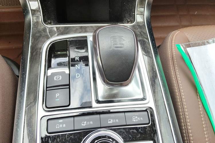 Used BYD Tang New Energy 2017 2.0T Tang 100 Gear Lever
